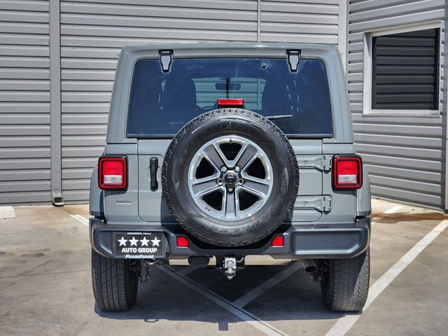 2022 Jeep Wrangler Unlimited Sahara