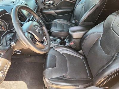 2022 Jeep Cherokee Latitude Lux