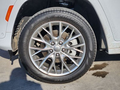 2025 Jeep Grand Cherokee Summit