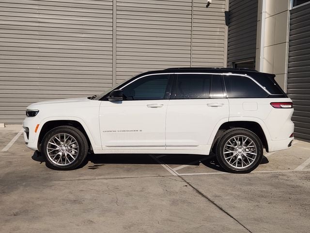 2025 Jeep Grand Cherokee Summit