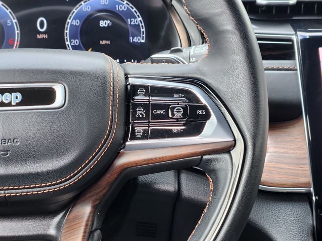 2022 Jeep Grand Cherokee Summit