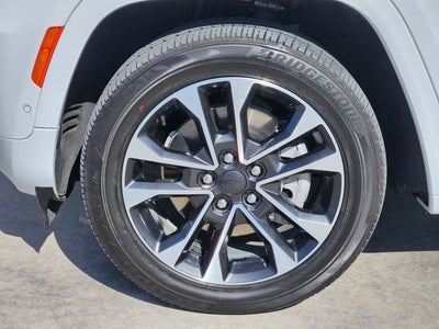 2022 Jeep Grand Cherokee L Overland