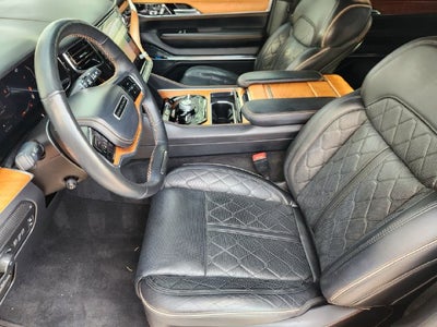2022 Jeep Grand Wagoneer Series III