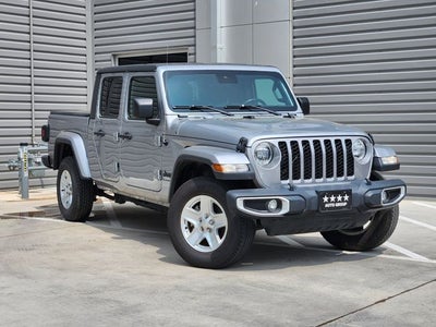 2021 Jeep Gladiator Sport