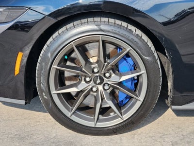 2025 Ford Mustang Dark Horse