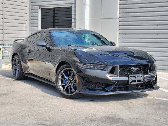 2025 Ford Mustang Dark Horse