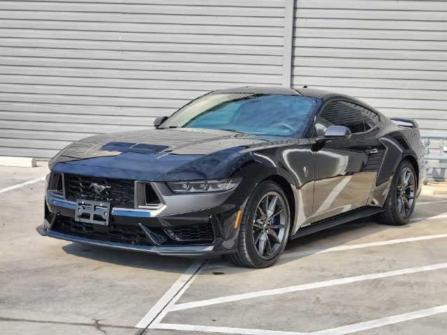 2025 Ford Mustang Dark Horse