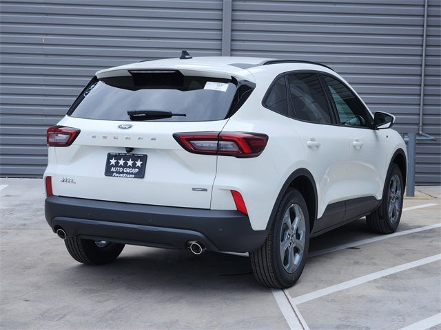 2026 Ford Escape Hybrid ST-Line Select