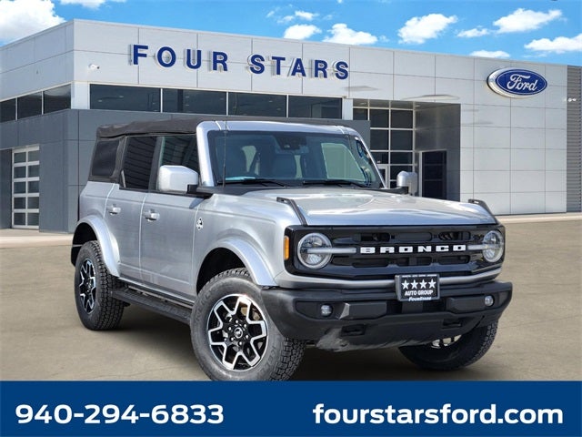2022 Ford Bronco 4-Door Outer Banks