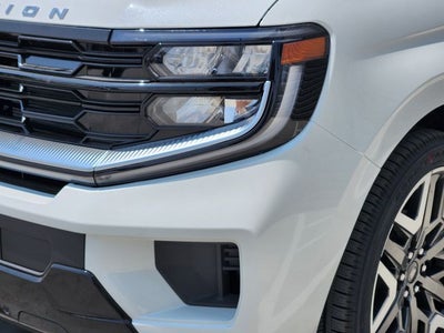 2027 Ford Expedition Max Platinum