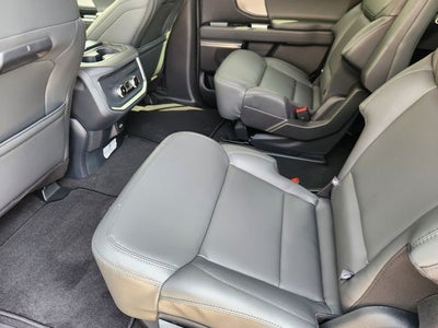2027 Ford Expedition Active