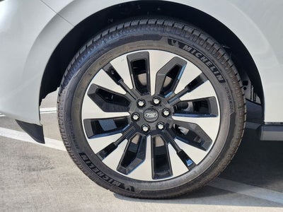 2027 Ford Expedition Platinum