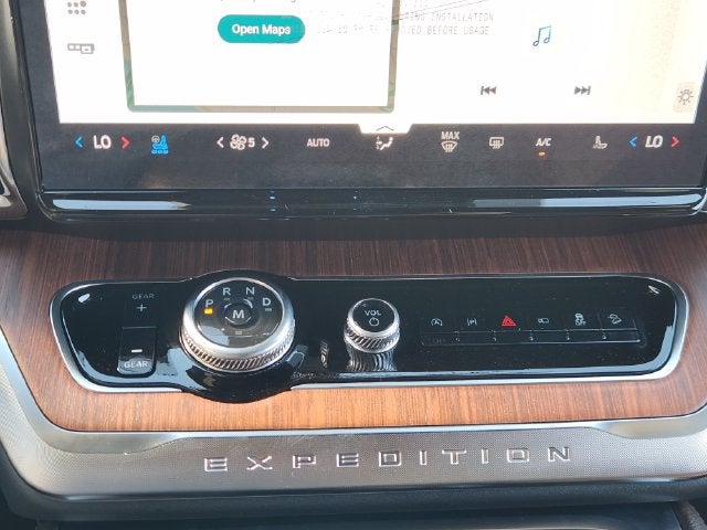 2027 Ford Expedition King Ranch