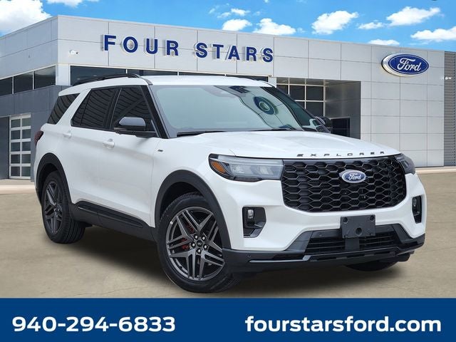 2026 Ford Explorer ST-LINE RWD's photo