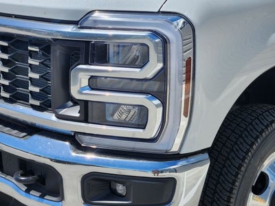 2026 Ford F-350SD Lariat DRW
