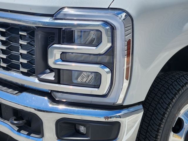2026 Ford F-350SD Lariat DRW