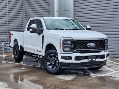 2023 Ford F-250SD Lariat