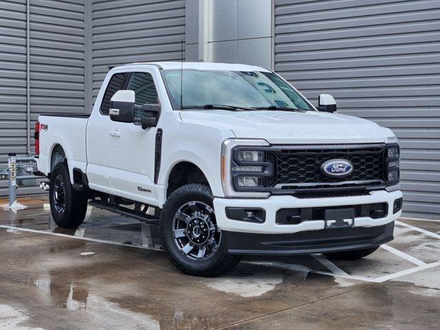 2023 Ford F-250SD Lariat