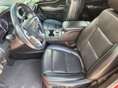 2022 GMC Acadia SLT
