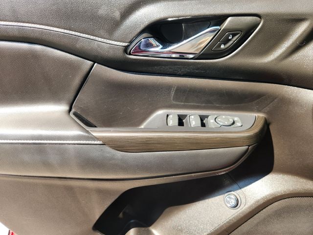 2022 GMC Acadia SLT