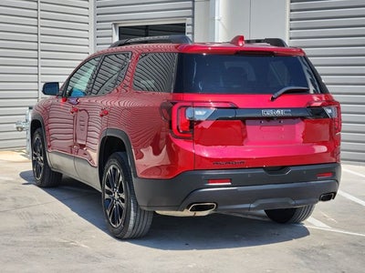 2022 GMC Acadia SLT