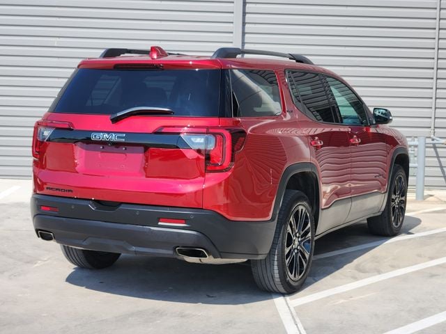 2022 GMC Acadia SLT