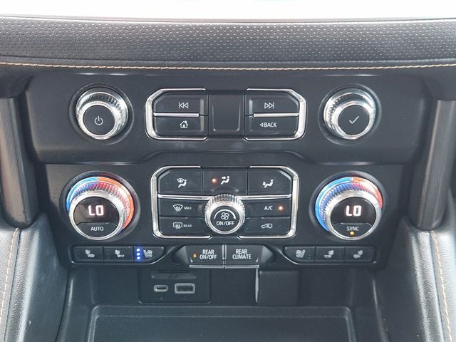 2021 GMC Yukon XL AT4
