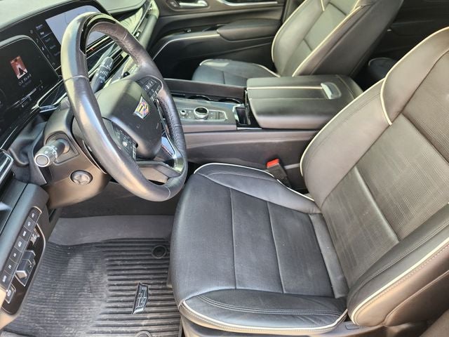 2023 Cadillac Escalade Sport