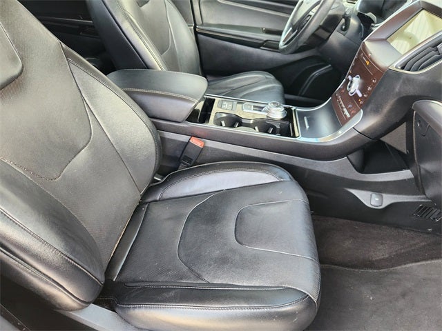 2020 Ford Edge Titanium