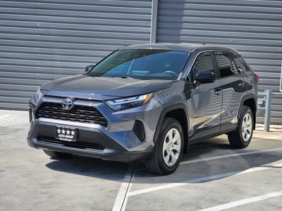 2023 Toyota RAV4 LE