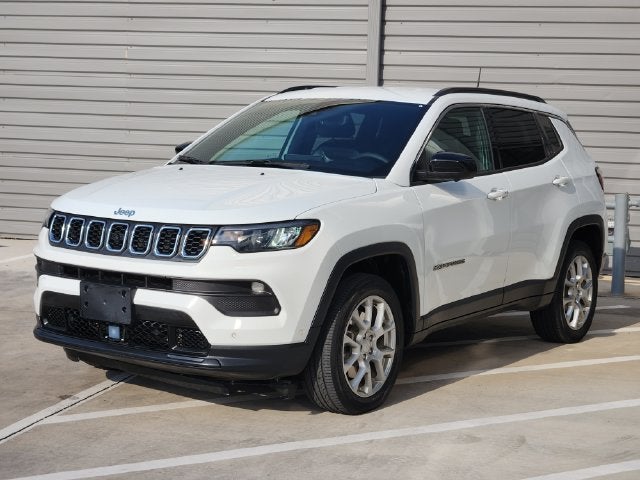 2024 Jeep Compass Latitude Lux