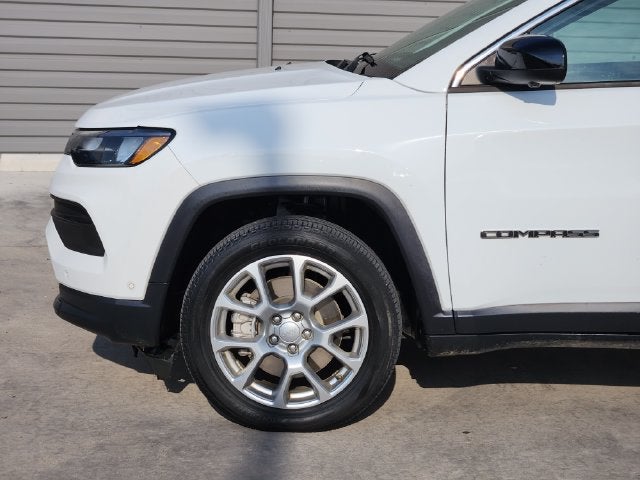 2024 Jeep Compass Latitude Lux