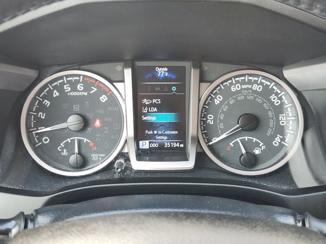 2022 Toyota Tacoma SR5 V6