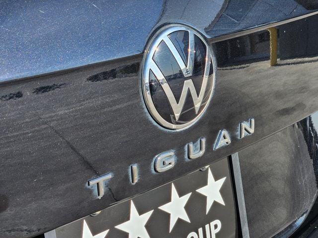 2023 Volkswagen Tiguan 2.0T SE R-Line Black