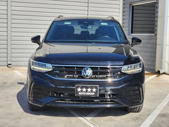 2023 Volkswagen Tiguan 2.0T SE R-Line Black
