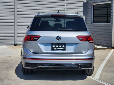 2023 Volkswagen Tiguan 2.0T SE R-Line Black