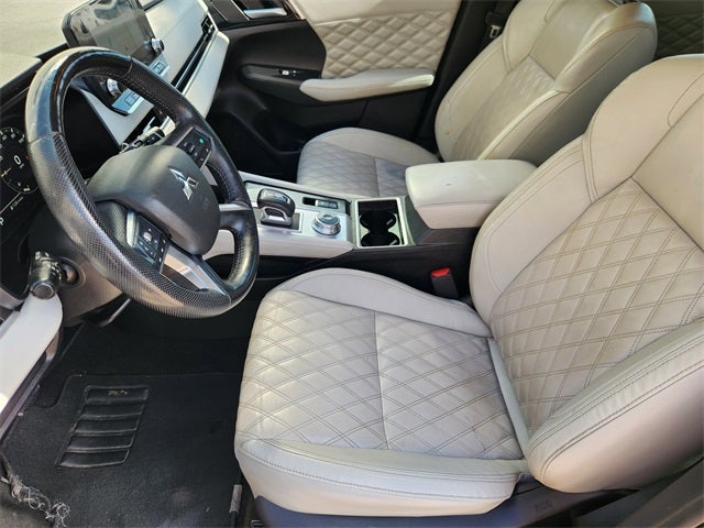 2023 Mitsubishi Outlander SEL Black Edition