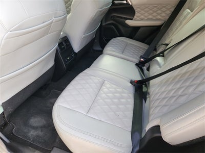 2023 Mitsubishi Outlander SEL Black Edition