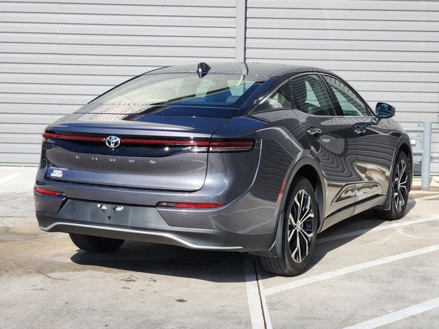 2024 Toyota Crown XLE