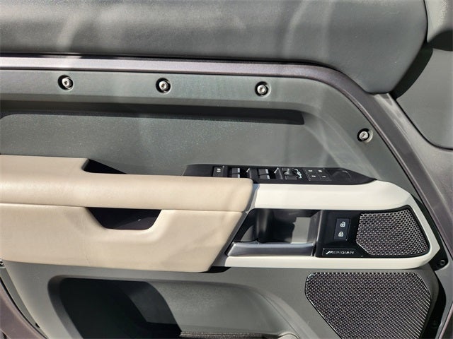 2024 Land Rover Defender 110 S