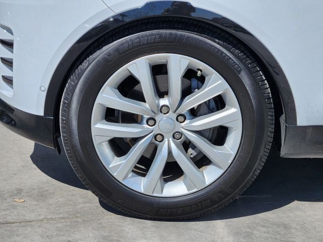 2024 Land Rover Discovery Dynamic SE