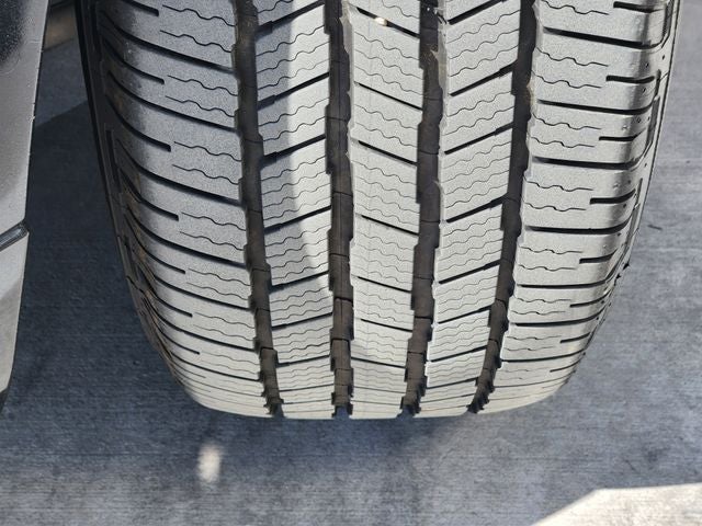 2024 Land Rover Discovery Dynamic SE