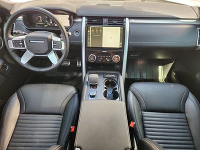 2024 Land Rover Discovery Dynamic SE