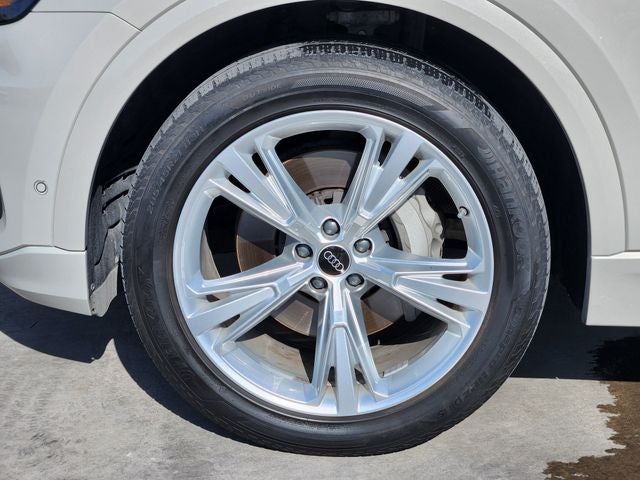 2023 Audi Q8 55 Premium quattro