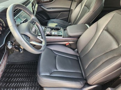 2023 Audi Q8 55 Premium quattro