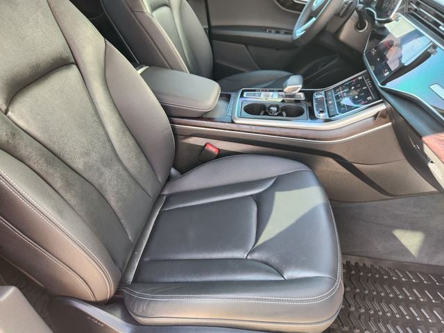 2023 Audi Q8 55 Premium quattro