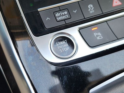 2023 Audi Q8 55 Premium quattro