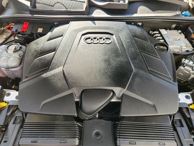 2023 Audi Q8 55 Premium quattro