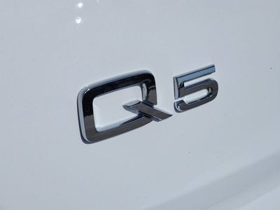 2023 Audi Q5 45 S line Premium quattro
