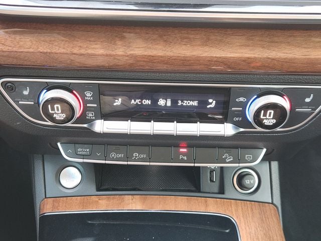 2023 Audi Q5 45 S line Premium quattro
